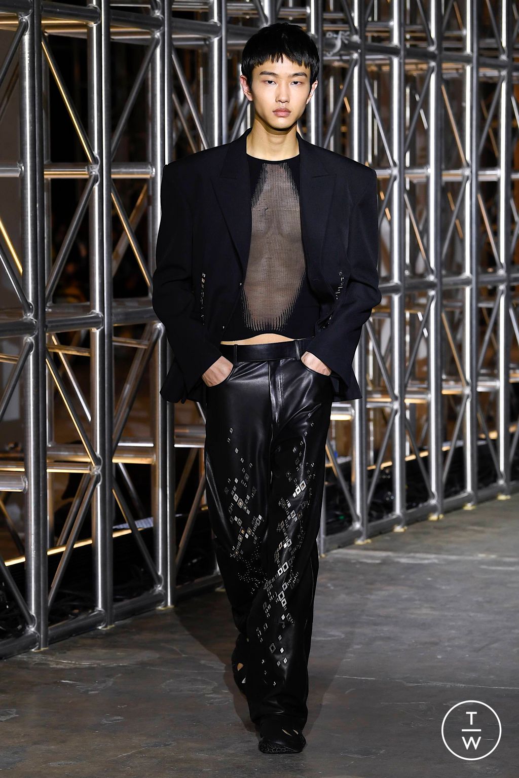 Fashion Week New York Fall/Winter 2023 look 6 from the Dion Lee collection 女装