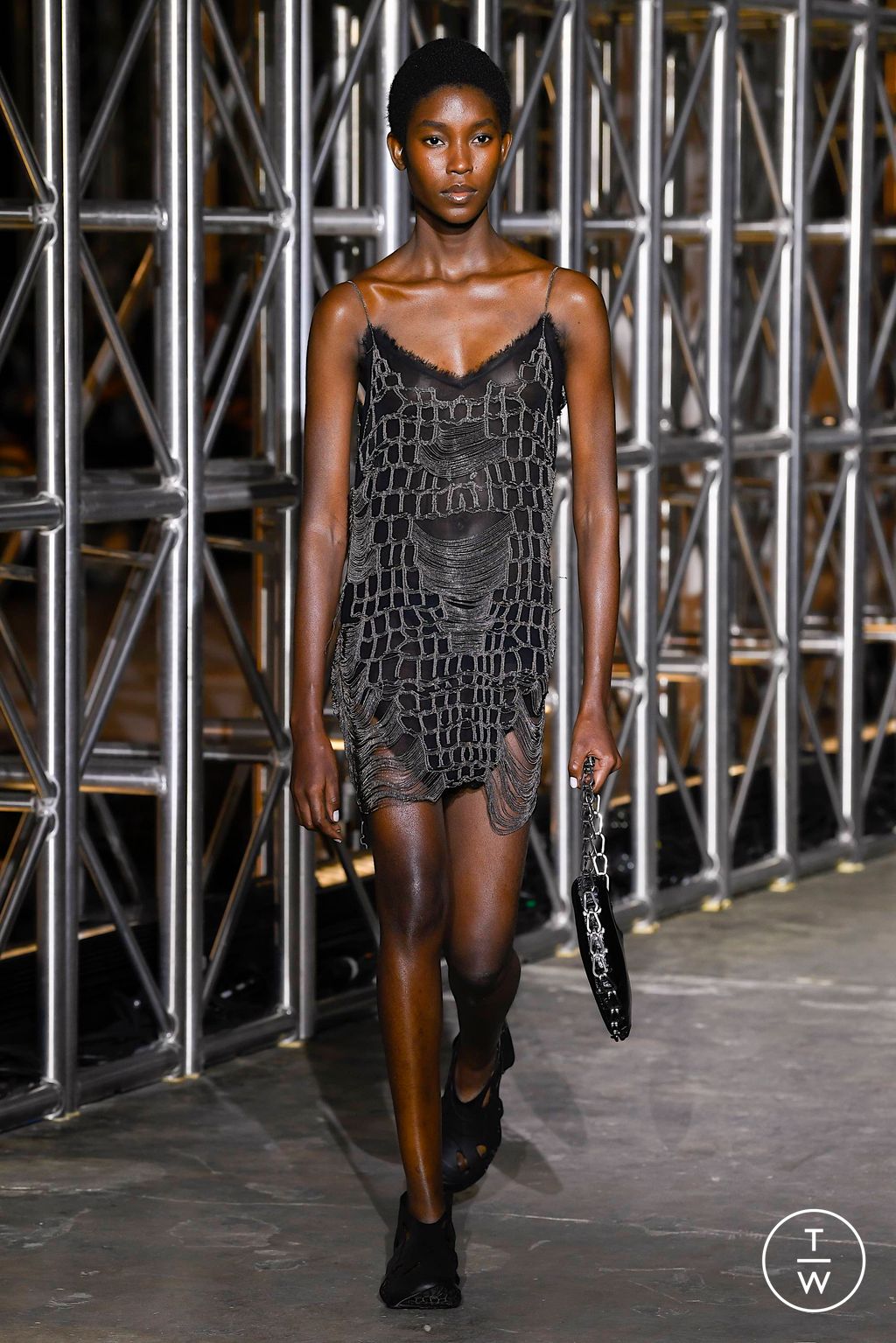 Fashion Week New York Fall/Winter 2023 look 30 de la collection Dion Lee womenswear