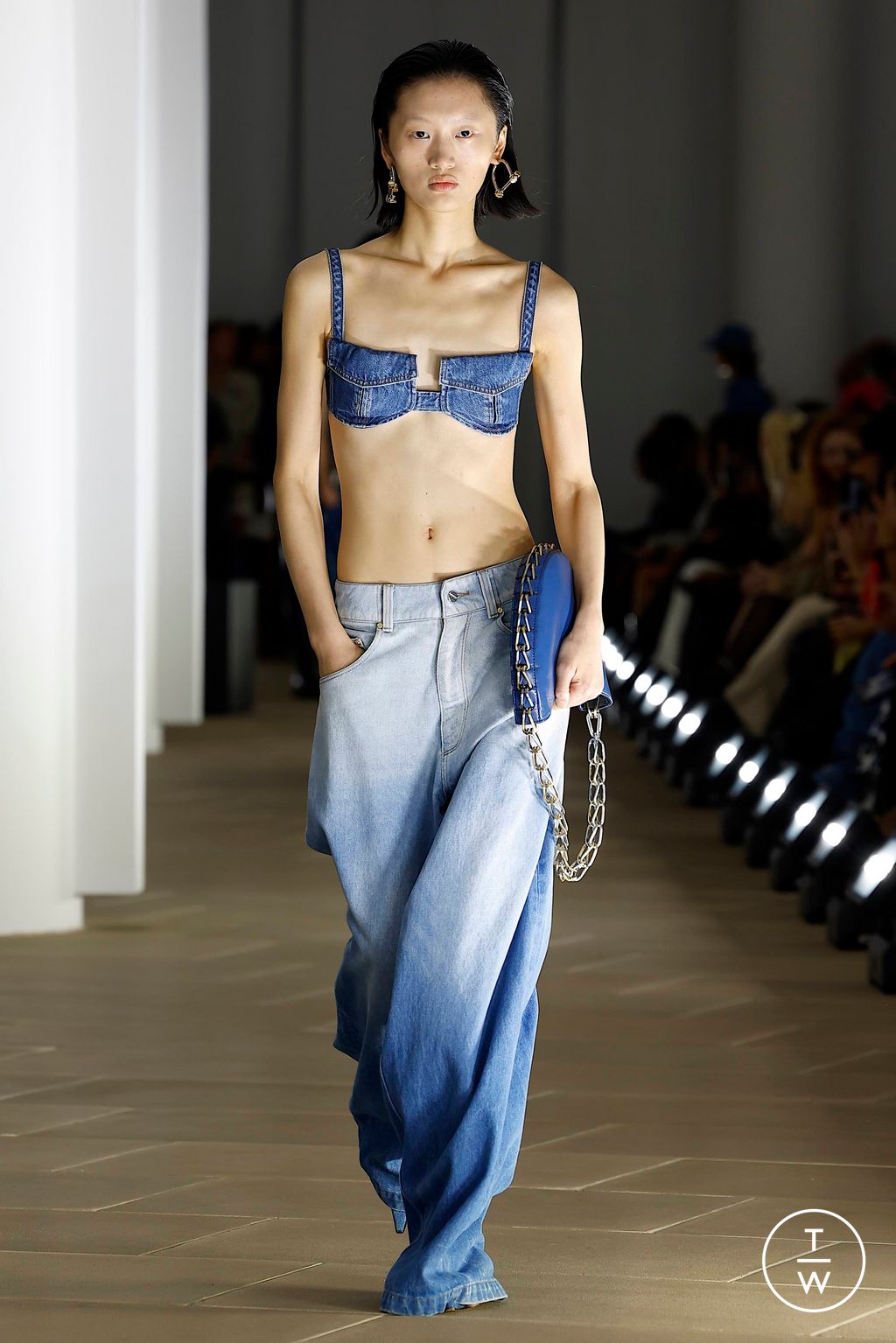 Fashion Week New York Spring/Summer 2024 look 9 from the Dion Lee collection 女装