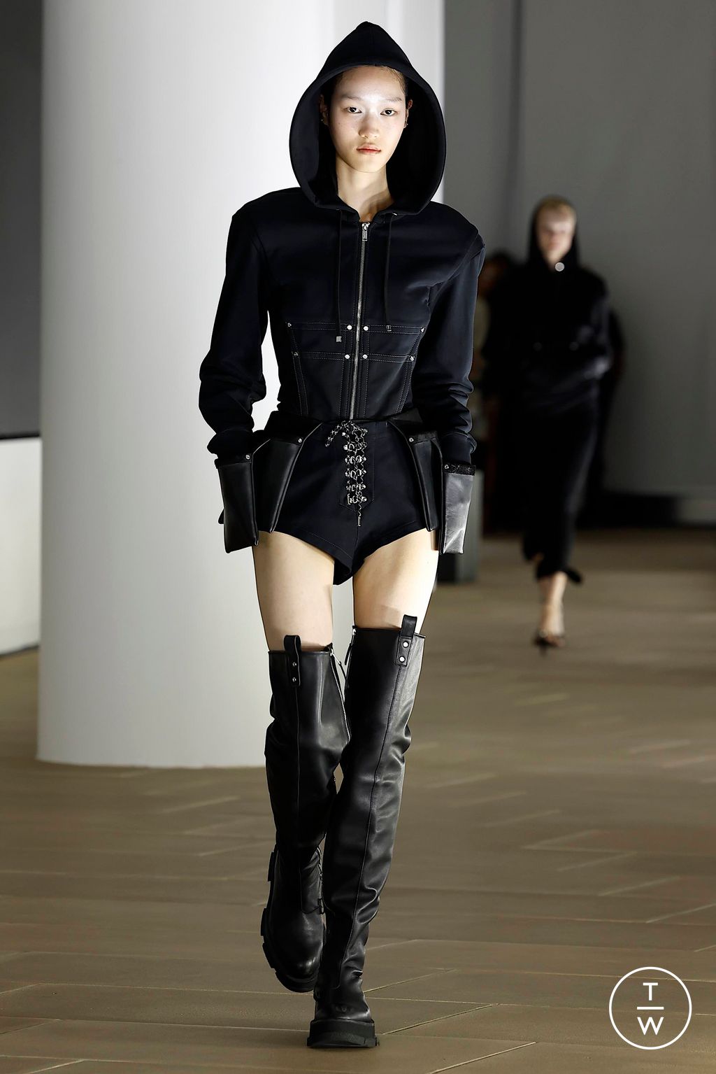 Fashion Week New York Spring/Summer 2024 look 11 de la collection Dion Lee womenswear