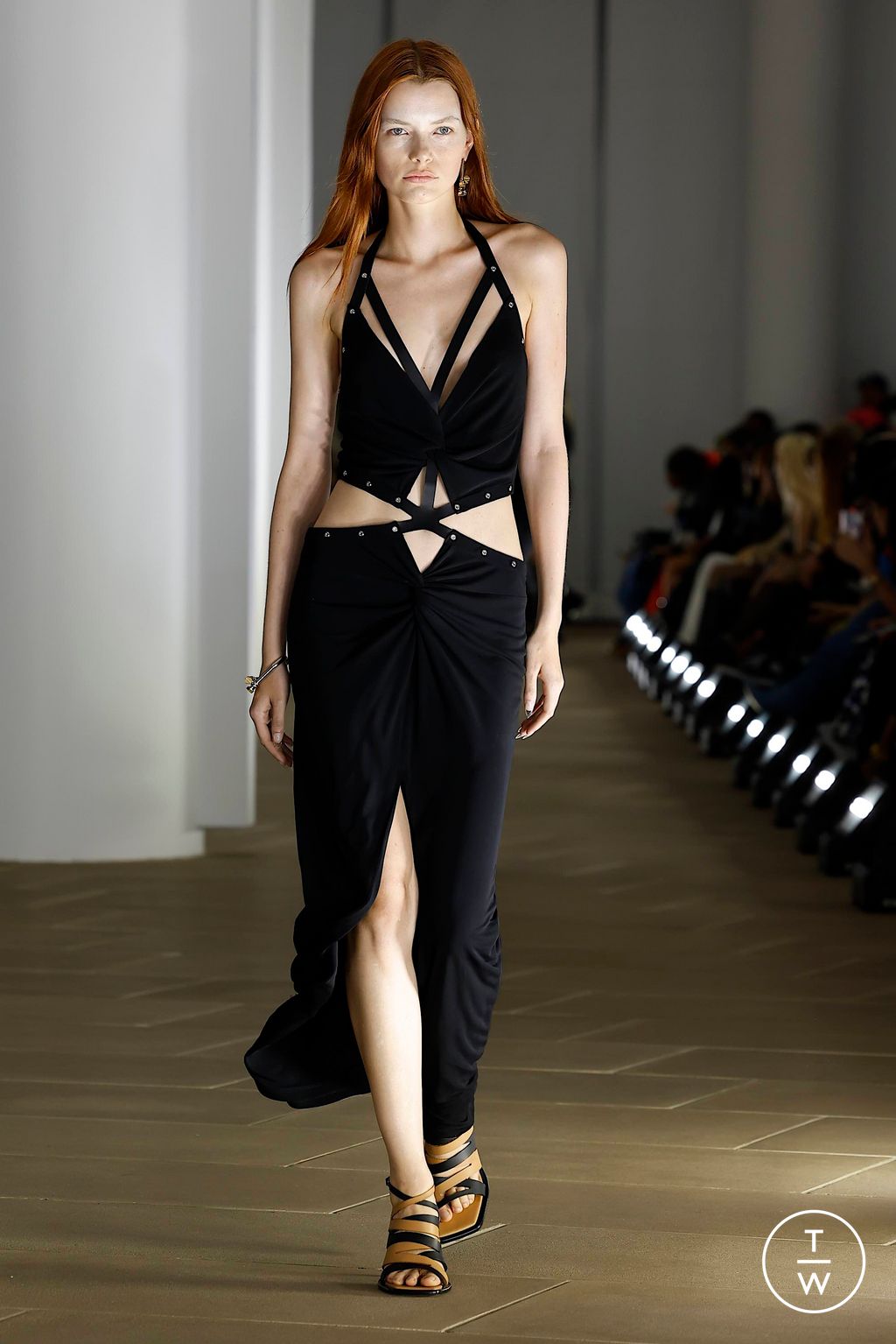 Fashion Week New York Spring/Summer 2024 look 42 from the Dion Lee collection 女装