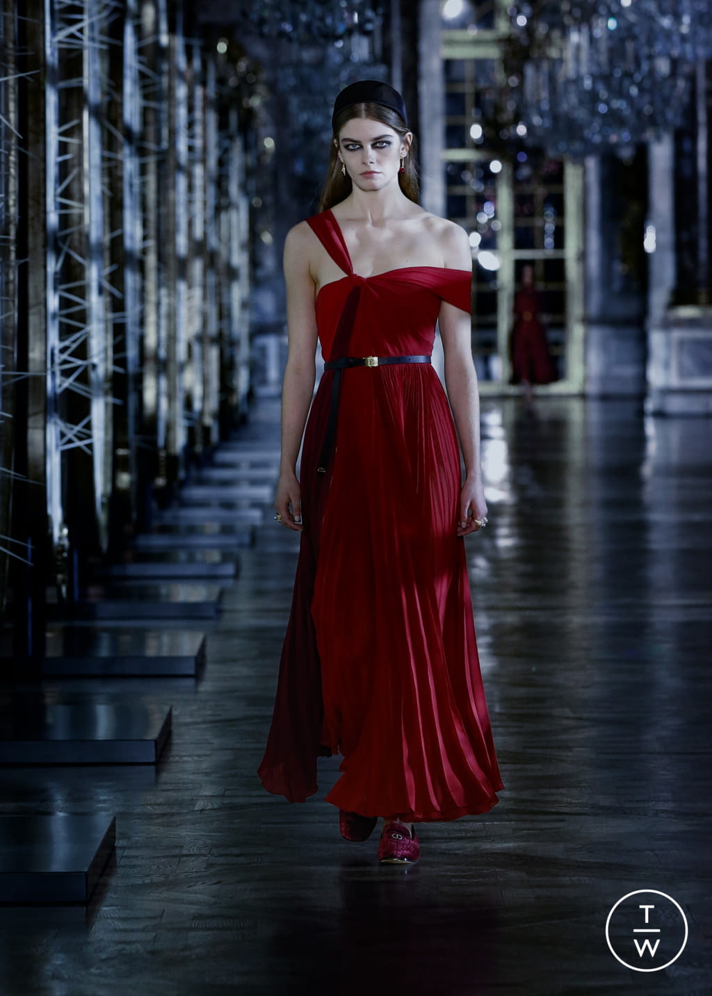 Fashion Week Paris Fall/Winter 2021 look 32 de la collection Christian Dior womenswear
