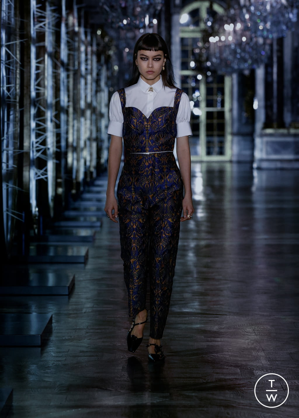 Fashion Week Paris Fall/Winter 2021 look 52 de la collection Christian Dior womenswear