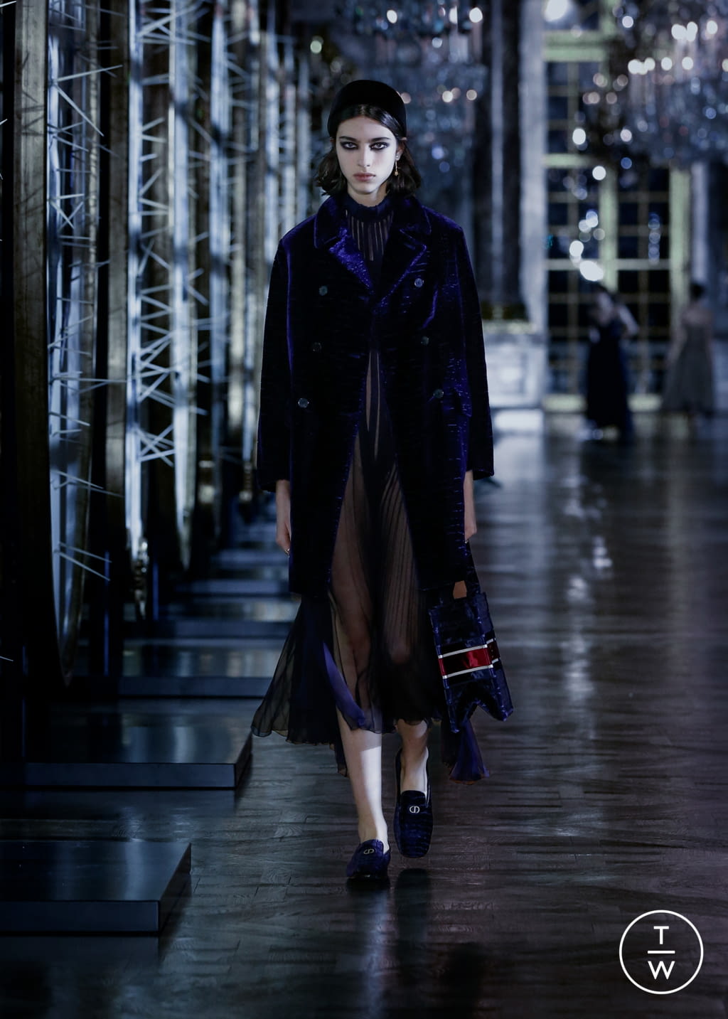 Fashion Week Paris Fall/Winter 2021 look 55 from the Christian Dior collection womenswear