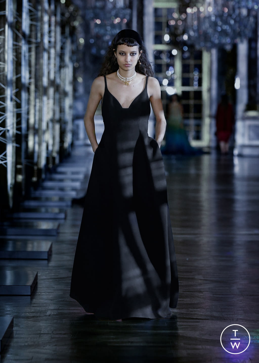 Fashion Week Paris Fall/Winter 2021 look 57 de la collection Christian Dior womenswear