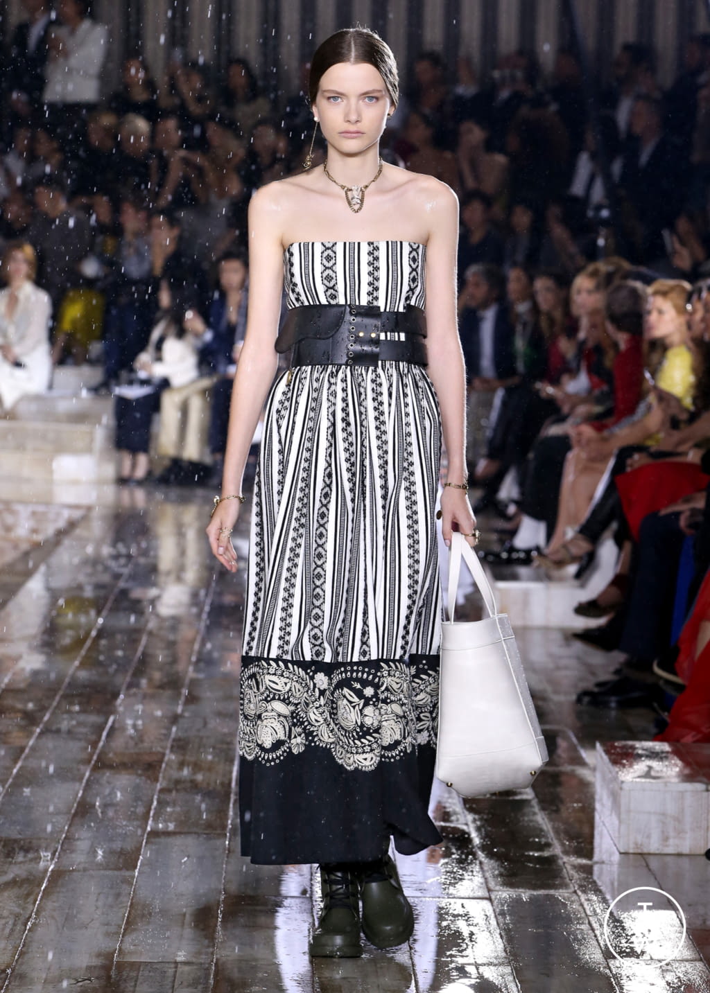 Fashion Week Paris Resort 2019 look 61 de la collection Christian Dior womenswear