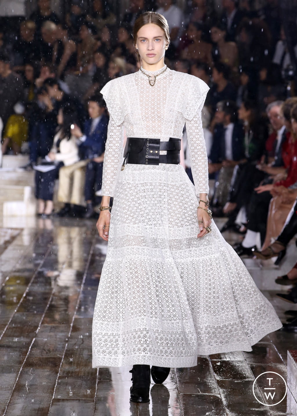 Fashion Week Paris Resort 2019 look 65 from the Christian Dior collection 女装