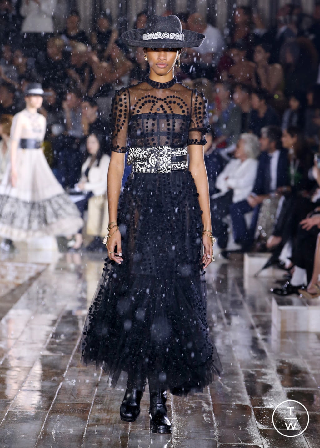 Fashion Week Paris Resort 2019 look 75 from the Christian Dior collection womenswear