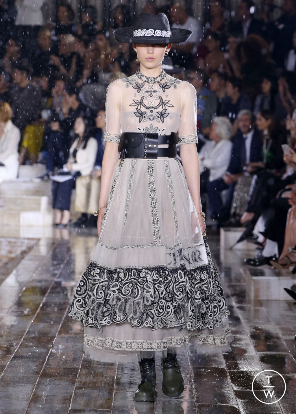 Fashion Week Paris Resort 2019 look 76 from the Christian Dior collection womenswear
