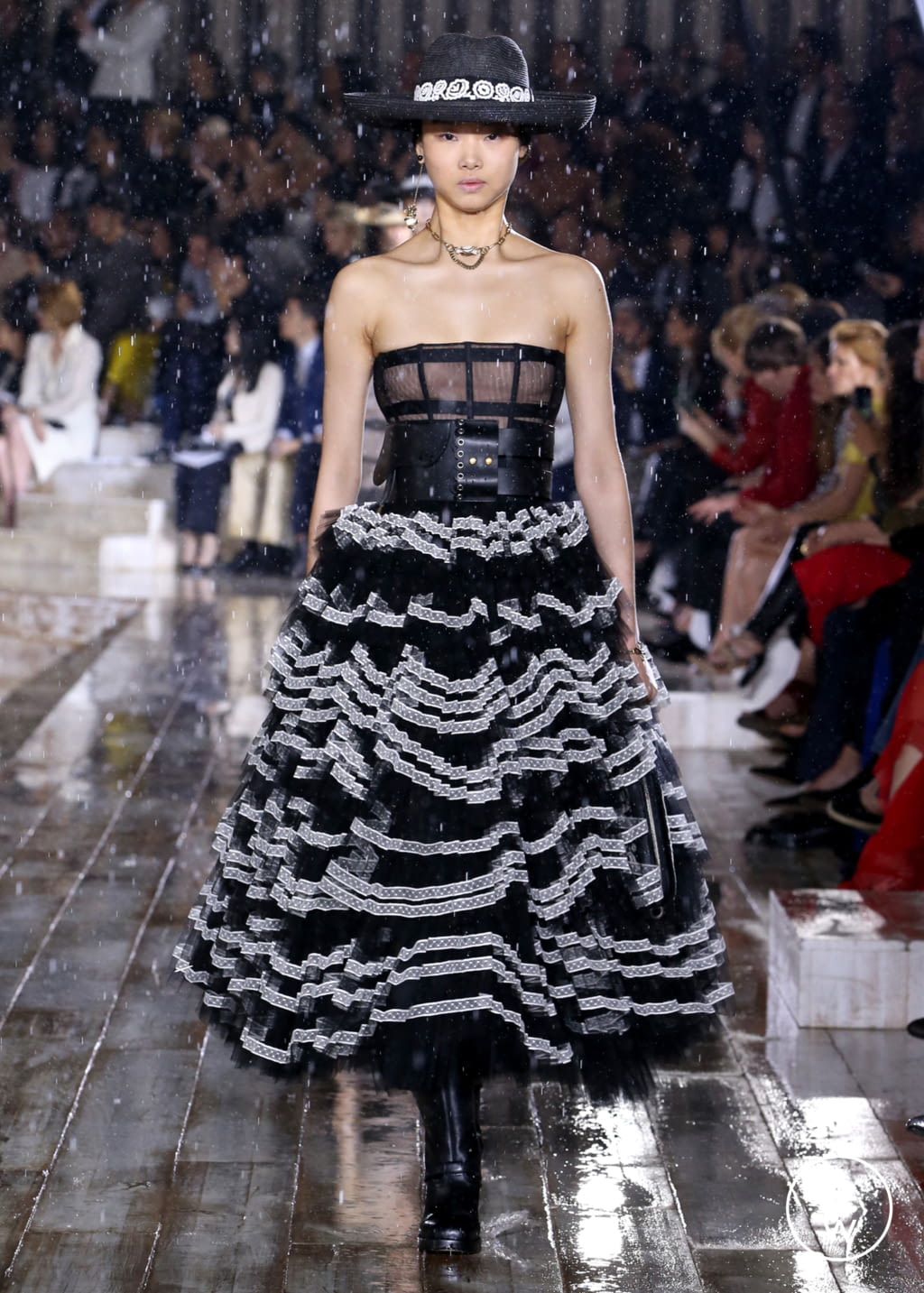 Fashion Week Paris Resort 2019 look 77 de la collection Christian Dior womenswear