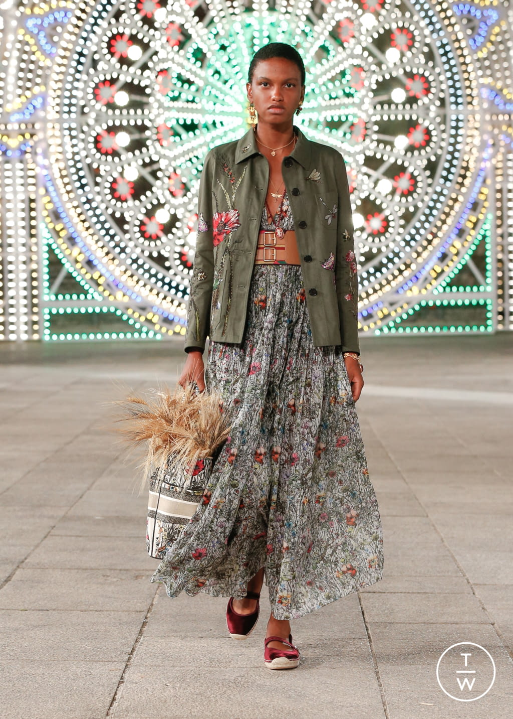 Fashion Week Paris Resort 2021 look 34 from the Christian Dior collection 女装