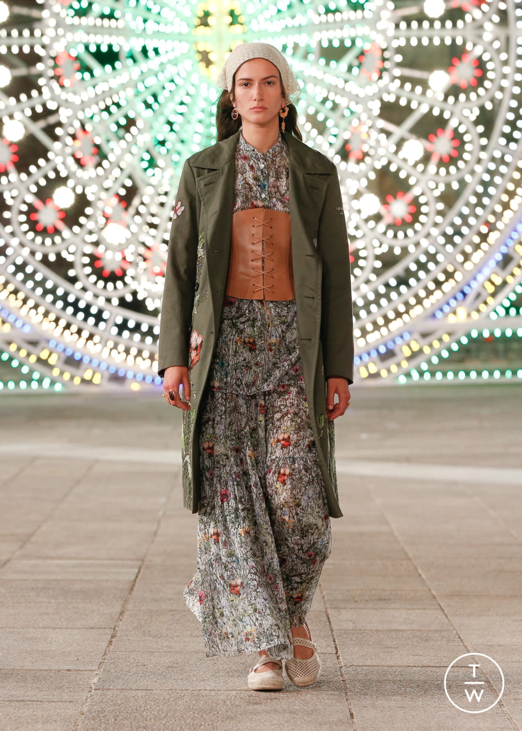 Fashion Week Paris Resort 2021 look 39 from the Christian Dior collection womenswear