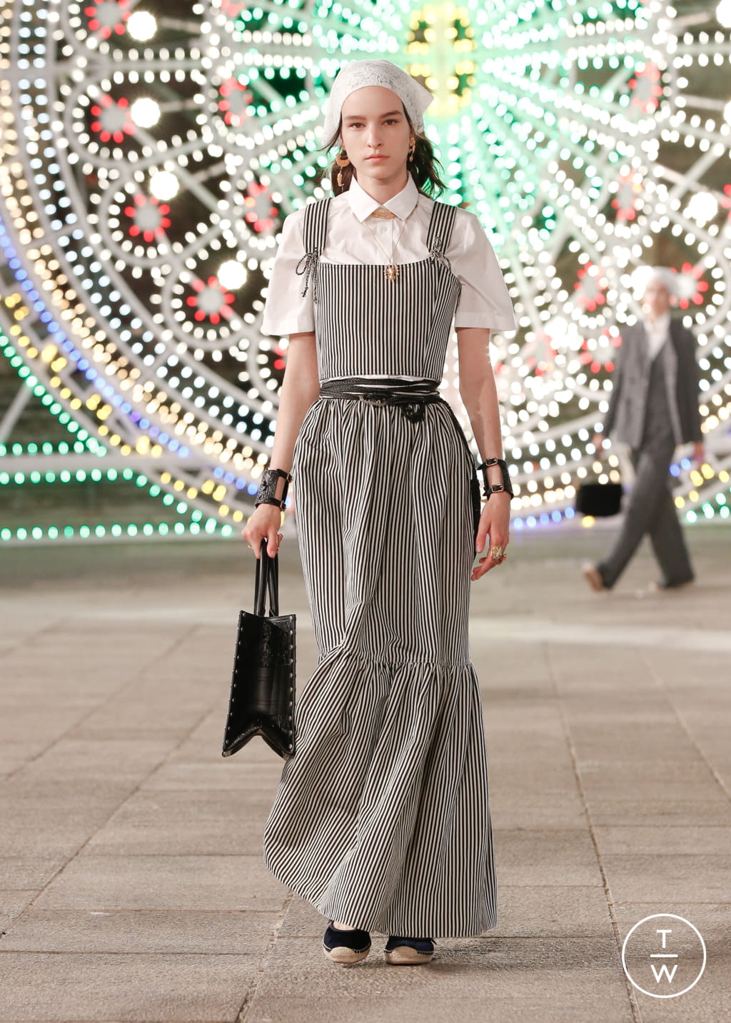 Fashion Week Paris Resort 2021 look 64 from the Christian Dior collection 女装