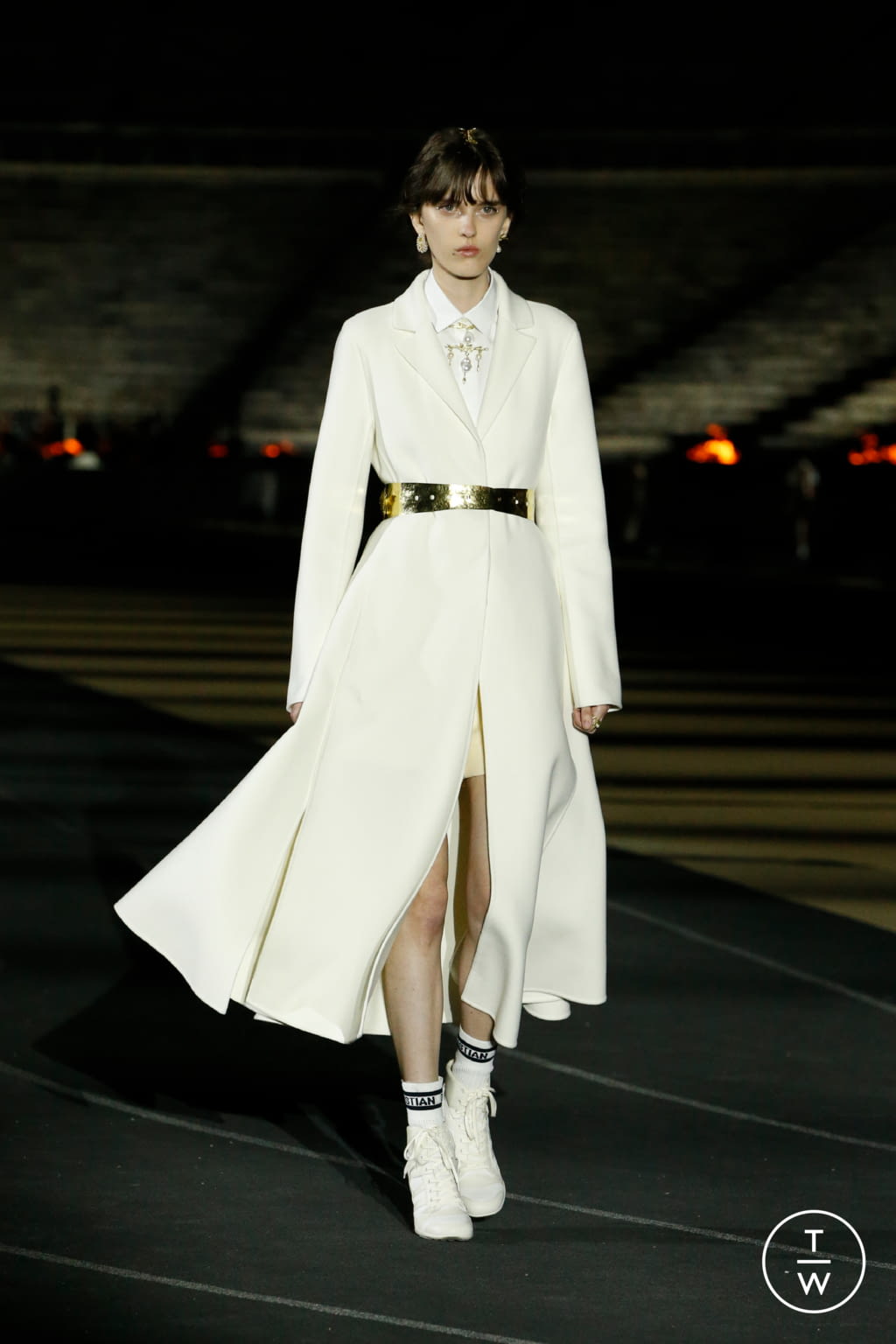 Fashion Week Paris Resort 2022 look 20 de la collection Christian Dior womenswear