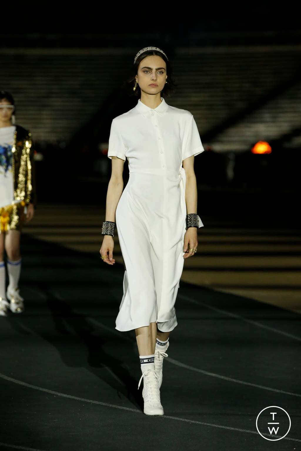 Fashion Week Paris Resort 2022 look 30 de la collection Christian Dior womenswear