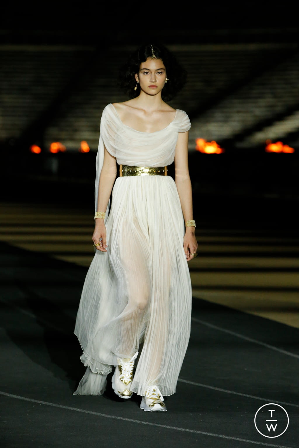 Fashion Week Paris Resort 2022 look 3 de la collection Christian Dior womenswear