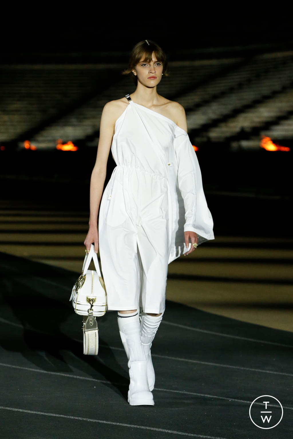 Fashion Week Paris Resort 2022 look 4 de la collection Christian Dior womenswear