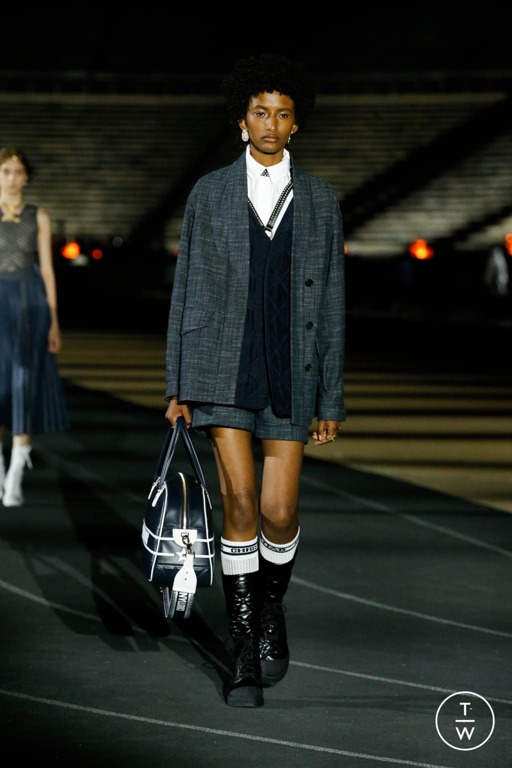 Fashion Week Paris Resort 2022 look 57 de la collection Christian Dior womenswear