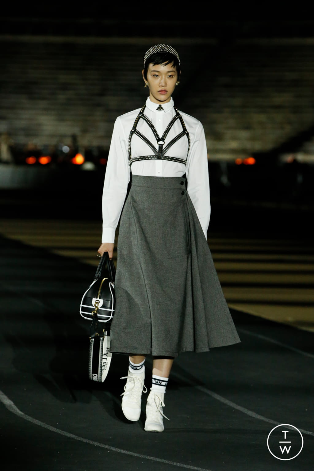 Fashion Week Paris Resort 2022 look 62 de la collection Christian Dior womenswear