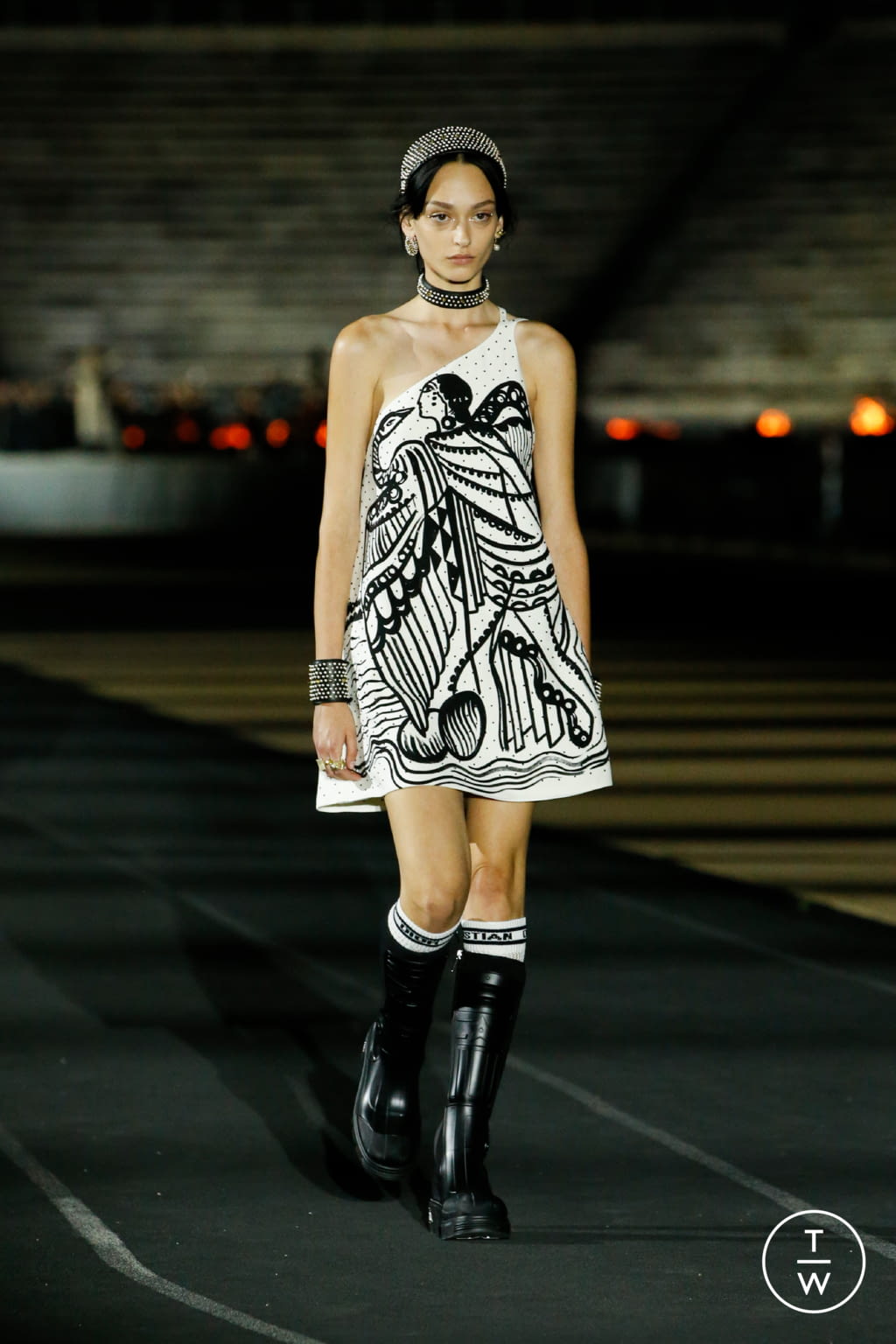 Fashion Week Paris Resort 2022 look 67 de la collection Christian Dior womenswear