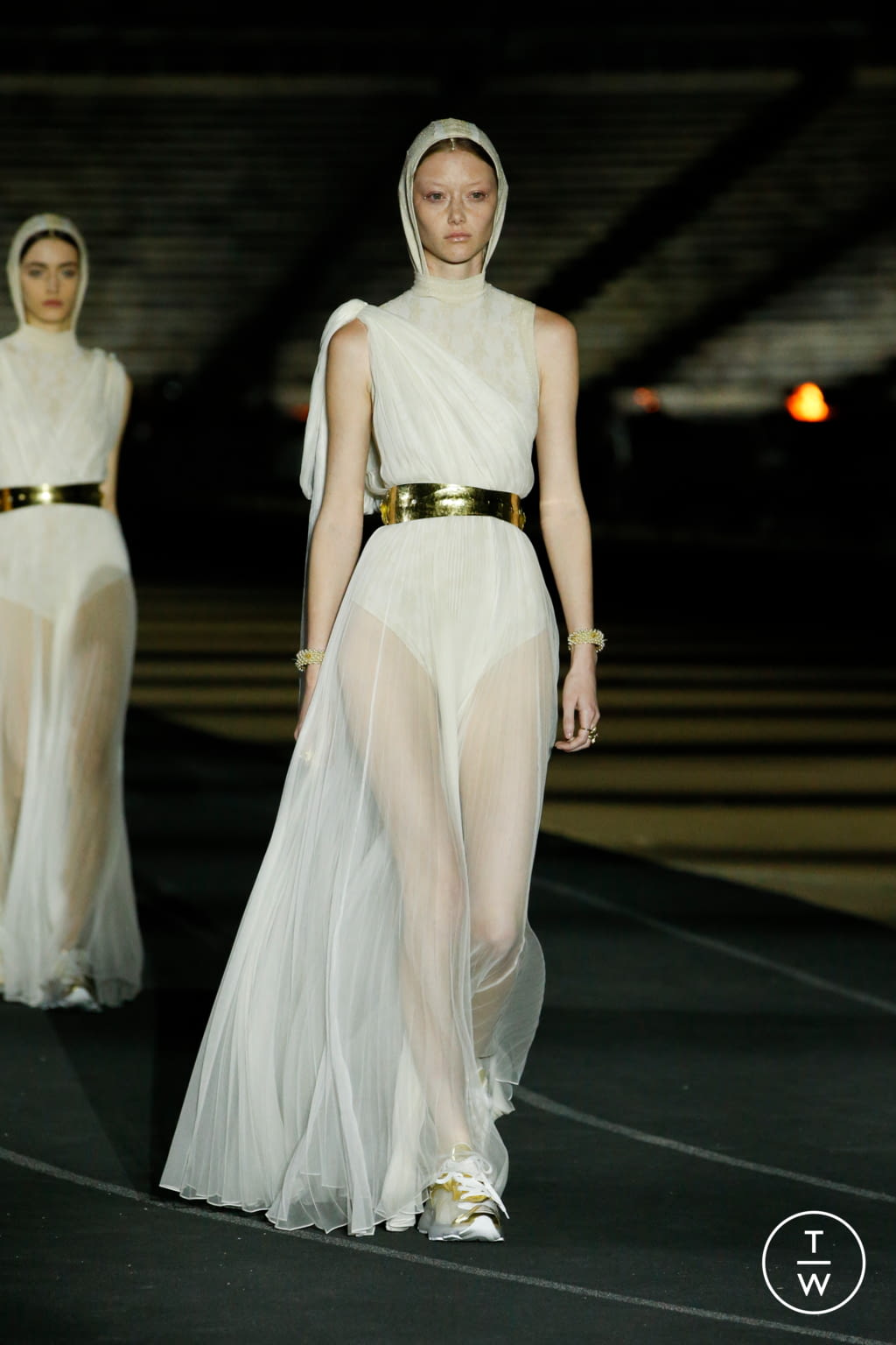 Fashion Week Paris Resort 2022 look 74 de la collection Christian Dior womenswear