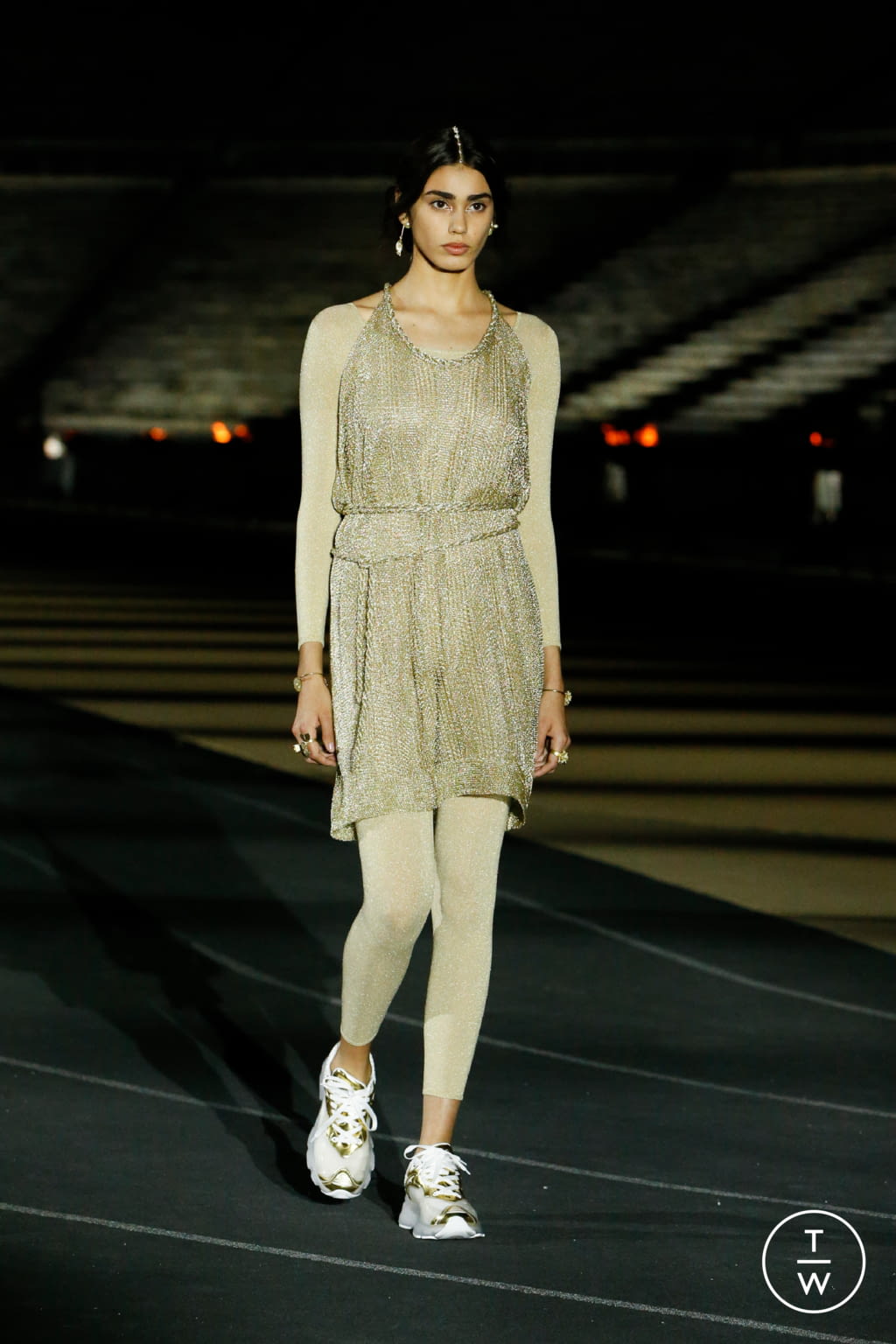 Fashion Week Paris Resort 2022 look 77 de la collection Christian Dior womenswear