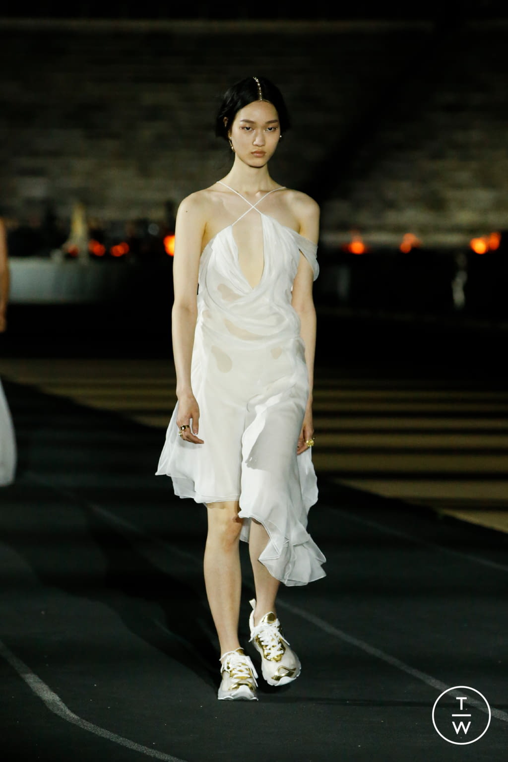 Fashion Week Paris Resort 2022 look 86 de la collection Christian Dior womenswear