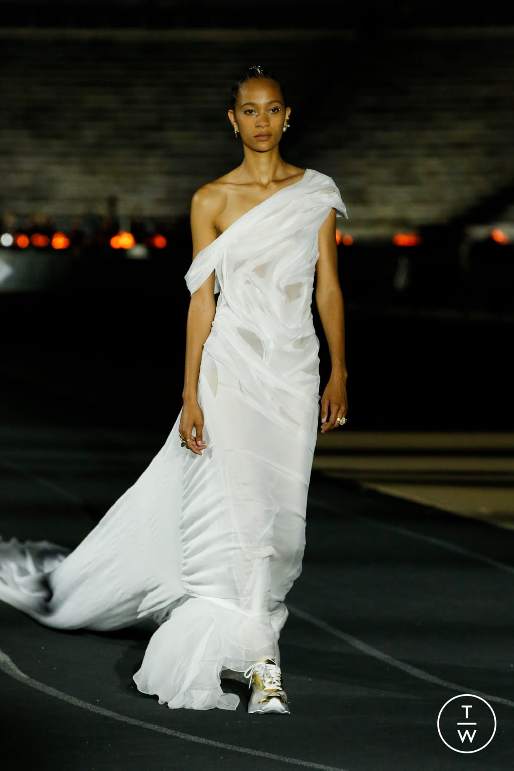 Fashion Week Paris Resort 2022 look 90 de la collection Christian Dior womenswear