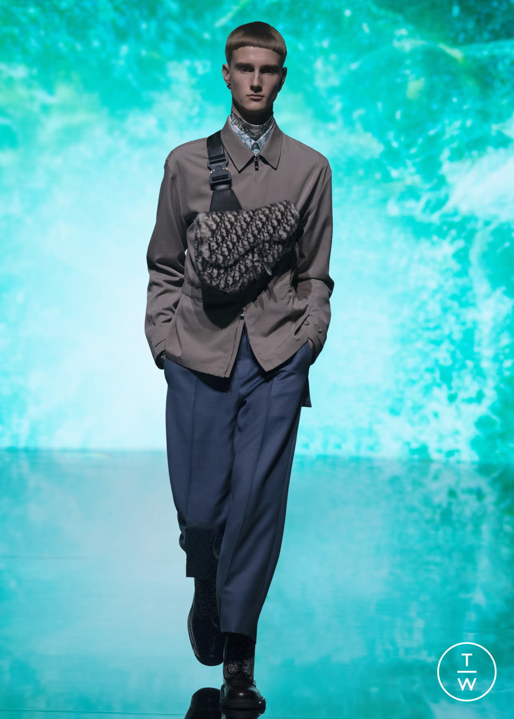 Fashion Week Paris Pre-Fall 2021 look 3 from the Dior Men collection menswear
