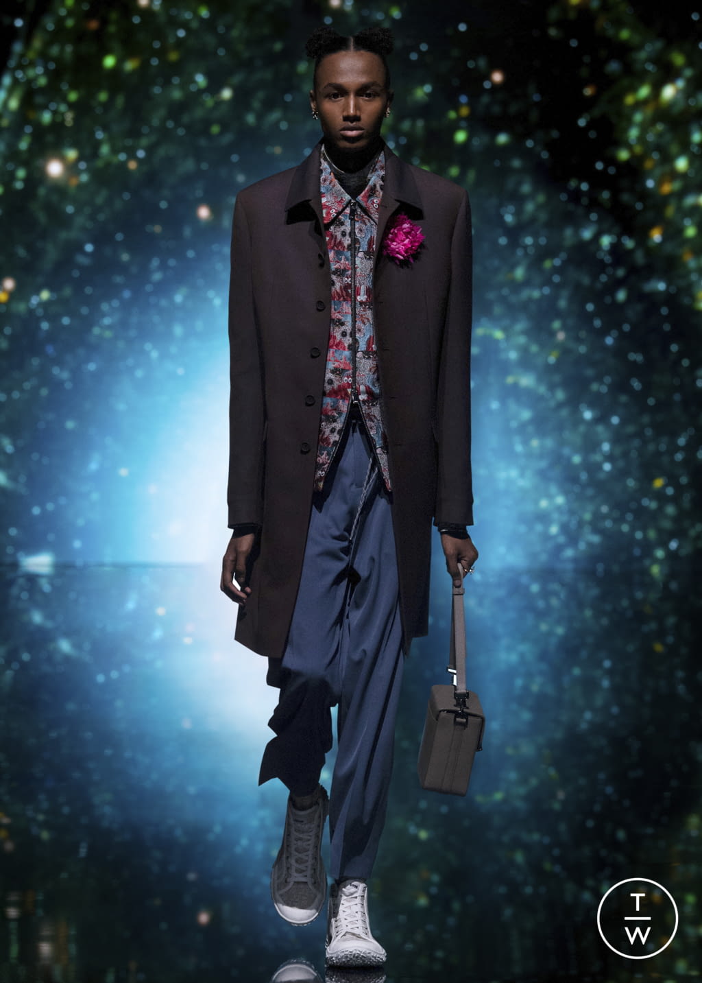 Fashion Week Paris Pre-Fall 2021 look 25 from the Dior Men collection menswear