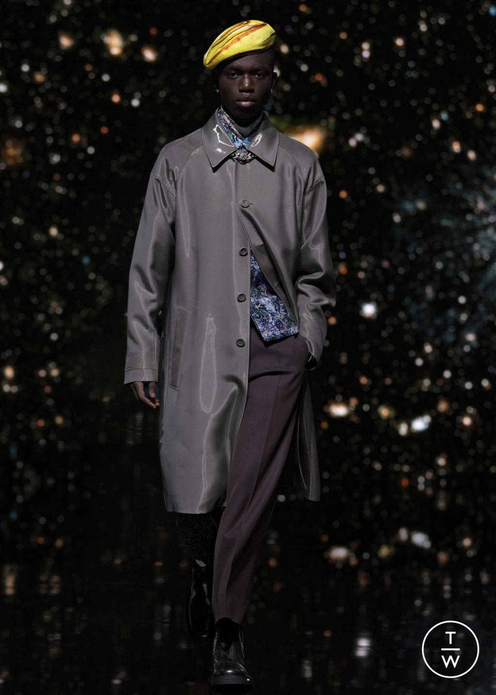 Fashion Week Paris Pre-Fall 2021 look 33 from the Dior Men collection menswear