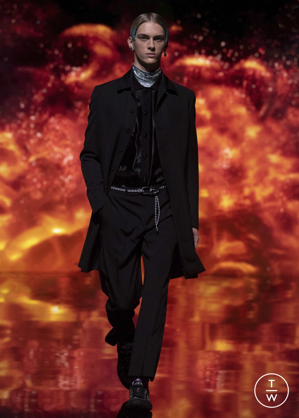 Fashion Week Paris Pre-Fall 2021 look 40 from the Dior Homme collection menswear