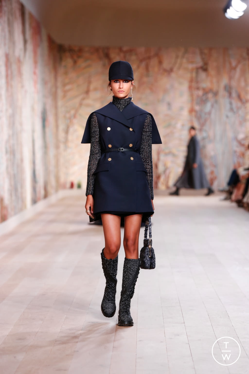 Fashion Week Paris Fall/Winter 2021 look 41 de la collection Christian Dior couture