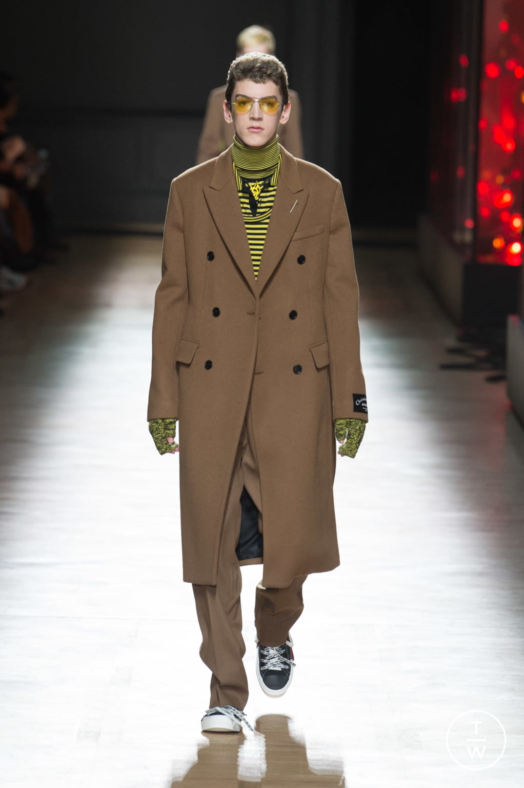 Fashion Week Paris Fall/Winter 2018 look 36 from the Dior Men collection 男装