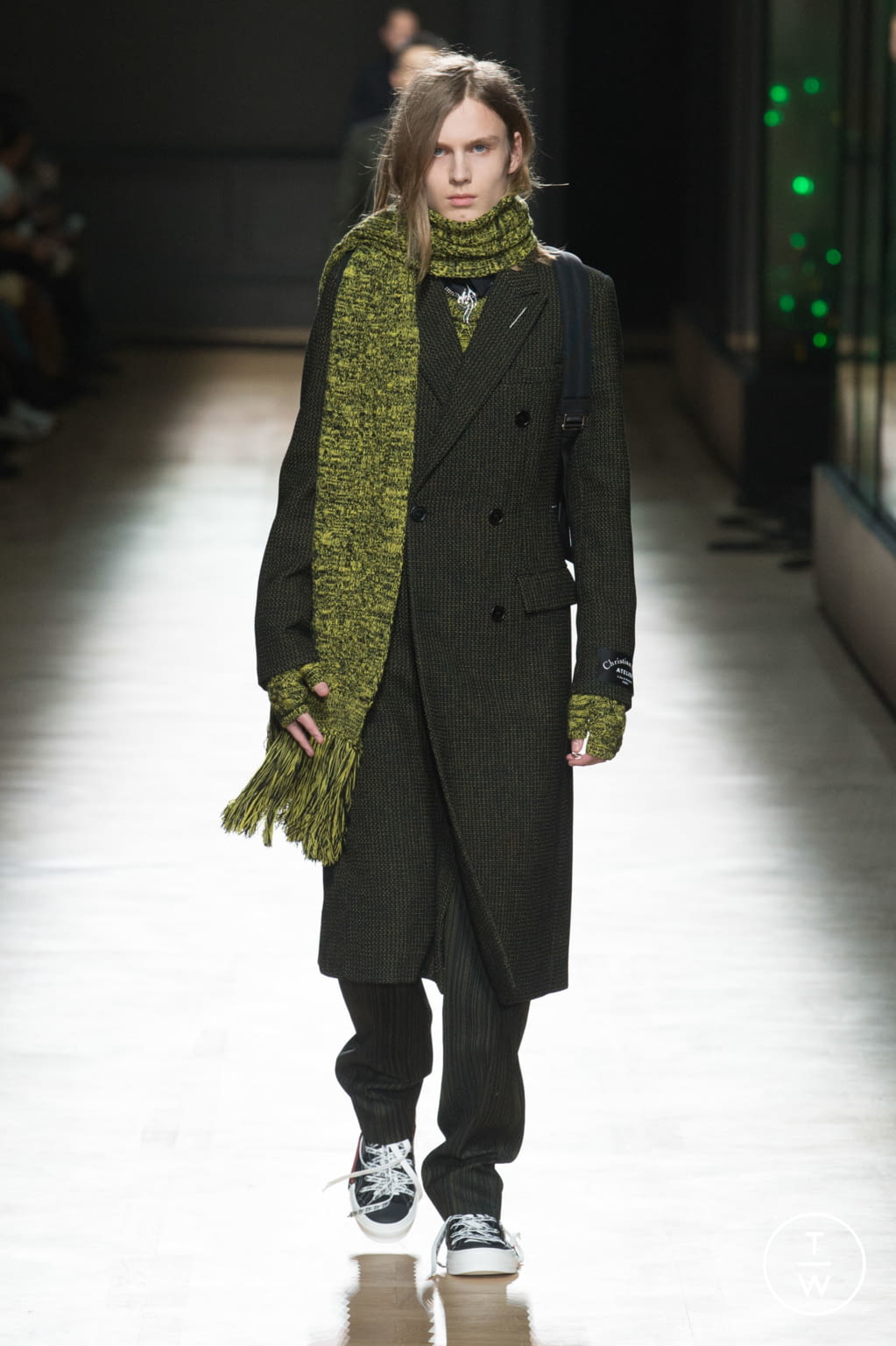 Fashion Week Paris Fall/Winter 2018 look 41 from the Dior Men collection 男装