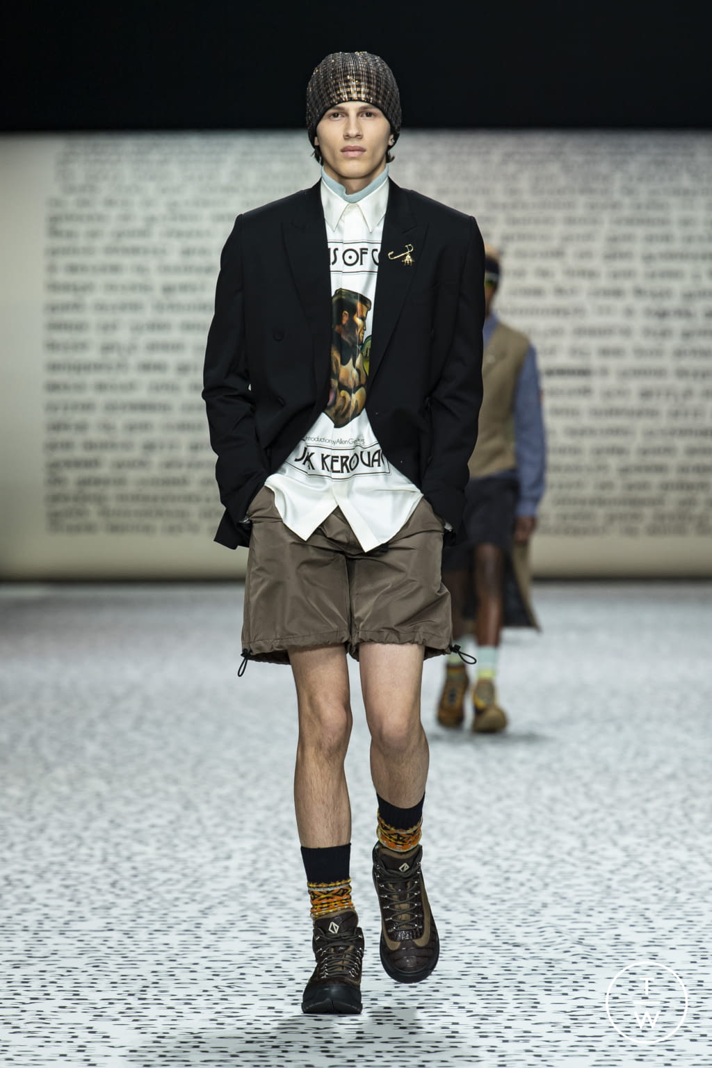 Fashion Week Paris Pre-Fall 2022 look 1 from the Dior Men collection menswear