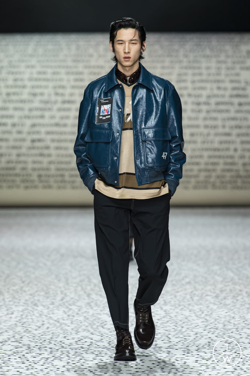 Fashion Week Paris Pre-Fall 2022 look 24 from the Dior Men collection 男装