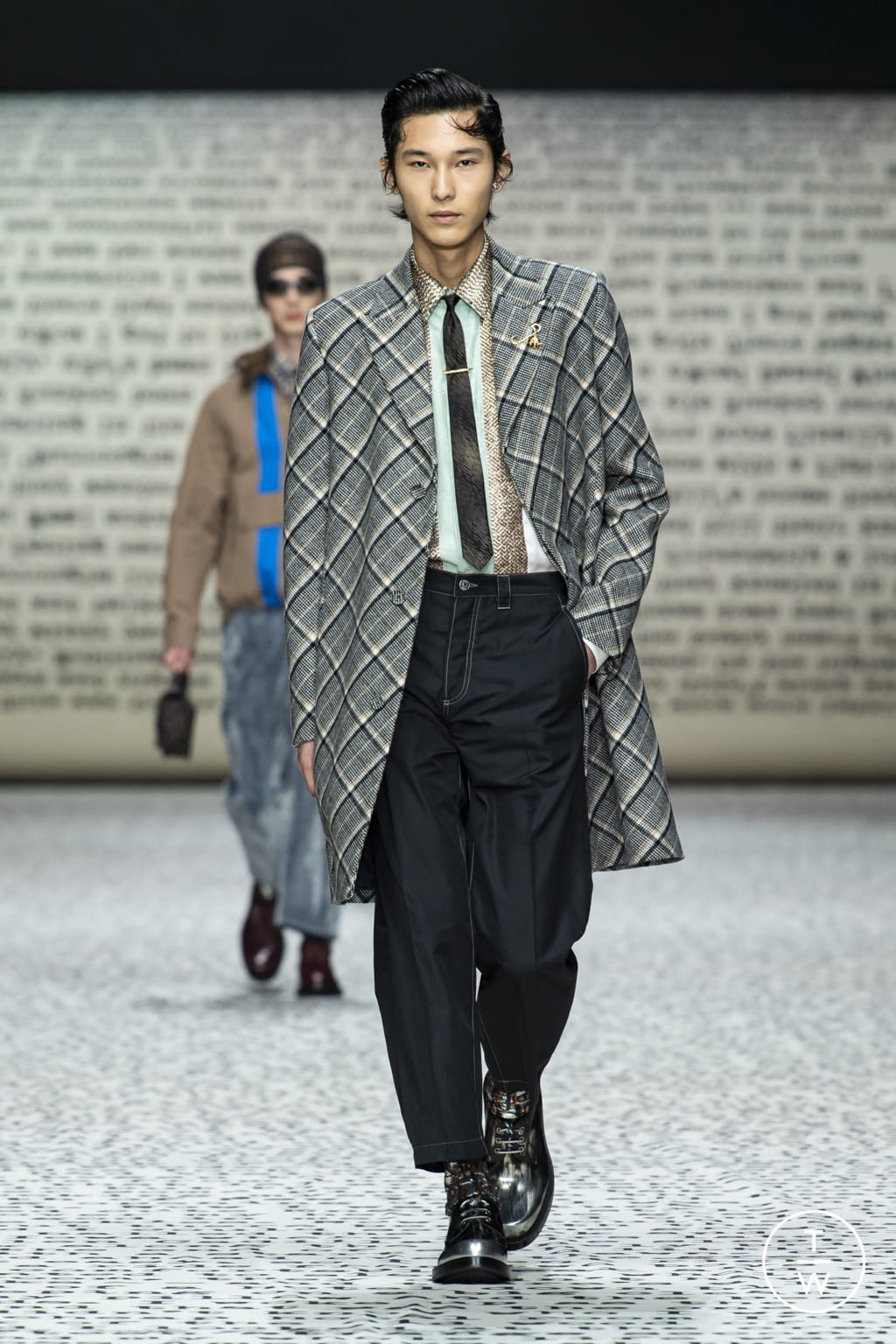 Fashion Week Paris Pre-Fall 2022 look 31 from the Dior Men collection 男装