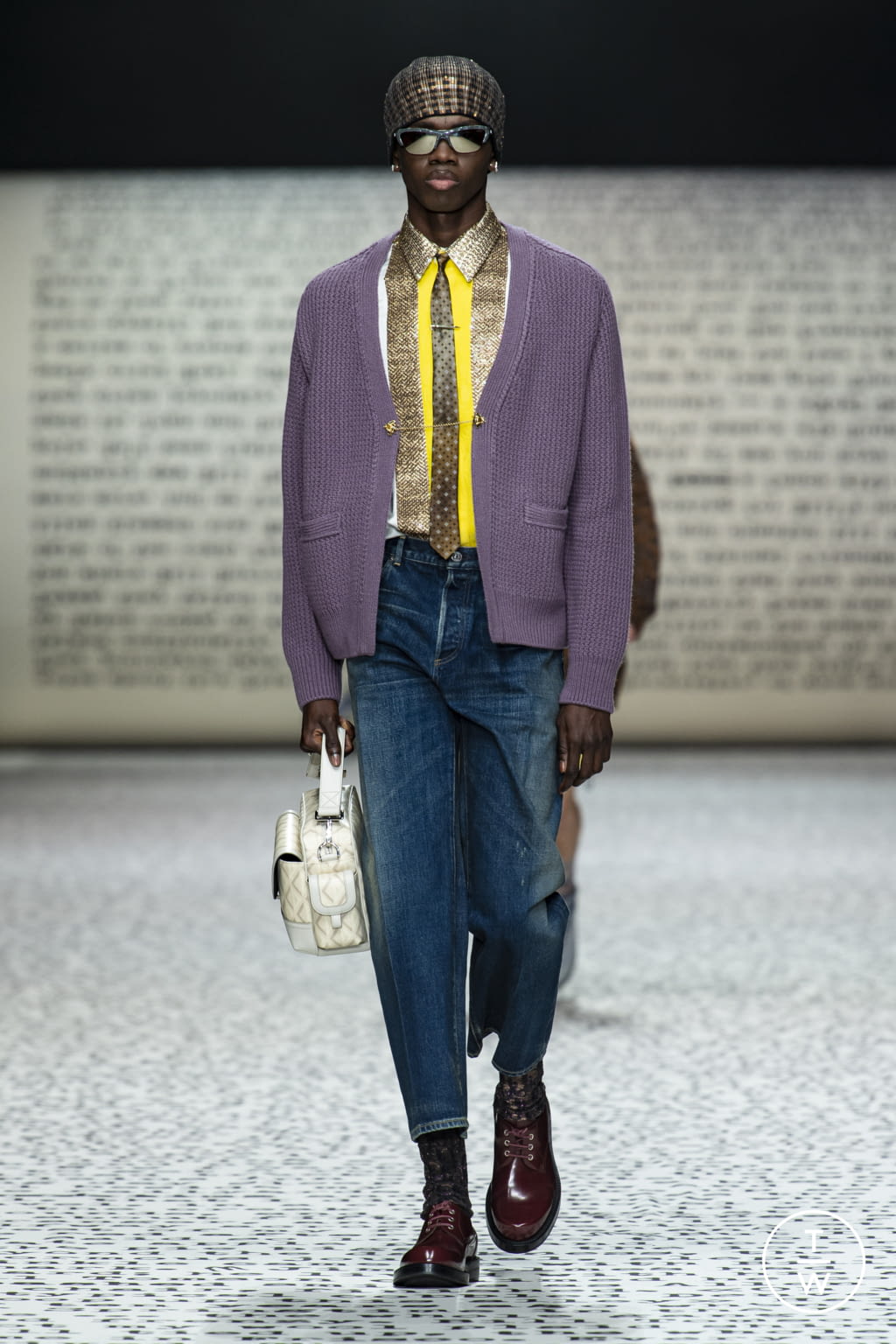 Fashion Week Paris Pre-Fall 2022 look 37 from the Dior Men collection menswear