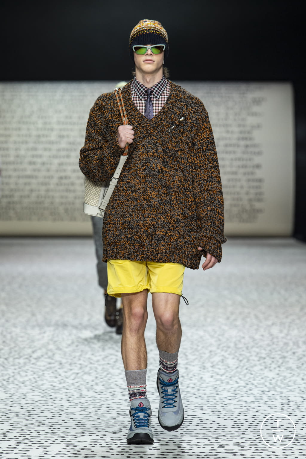 Fashion Week Paris Pre-Fall 2022 look 38 de la collection Dior Men menswear