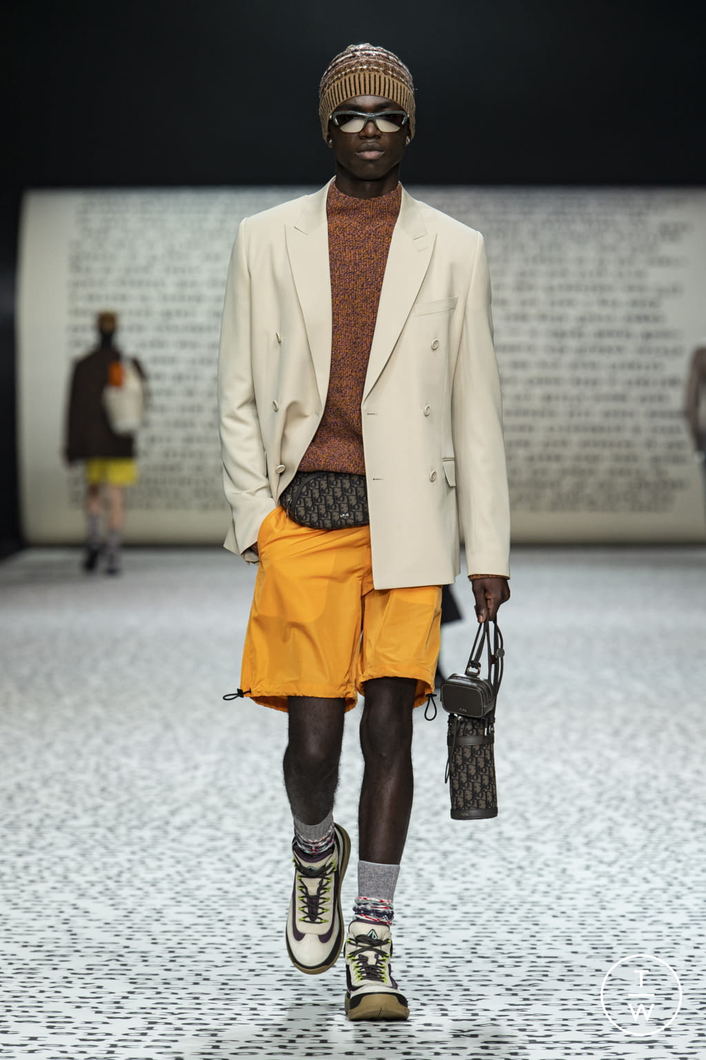 Fashion Week Paris Pre-Fall 2022 look 42 from the Dior Men collection 男装