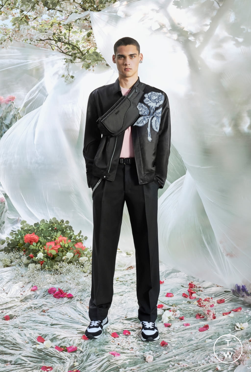Fashion Week Paris Resort 2020 look 20 from the Dior Men collection menswear