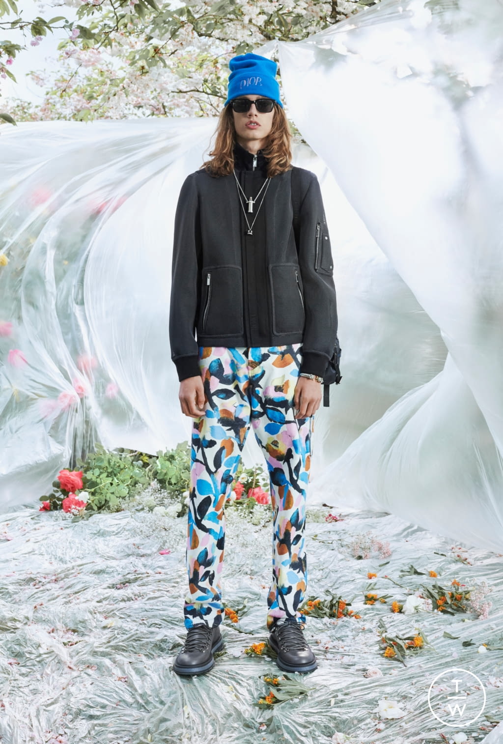 Fashion Week Paris Resort 2020 look 21 from the Dior Men collection menswear