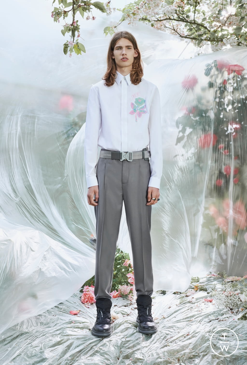 Fashion Week Paris Resort 2020 look 31 from the Dior Men collection menswear