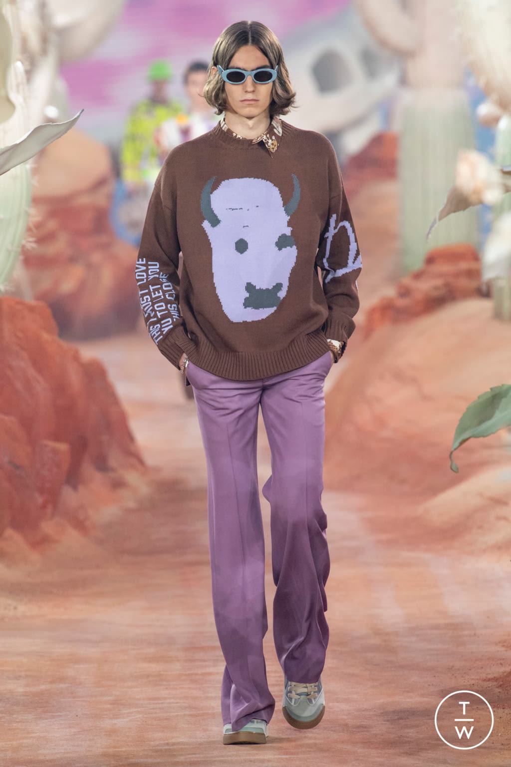 Fashion Week Paris Spring/Summer 2022 look 20 from the Dior Men collection 男装