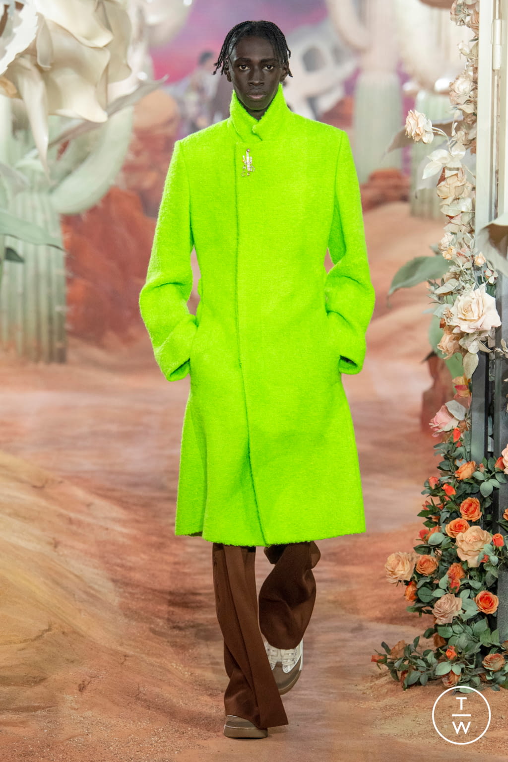 Fashion Week Paris Spring/Summer 2022 look 25 de la collection Dior Men menswear