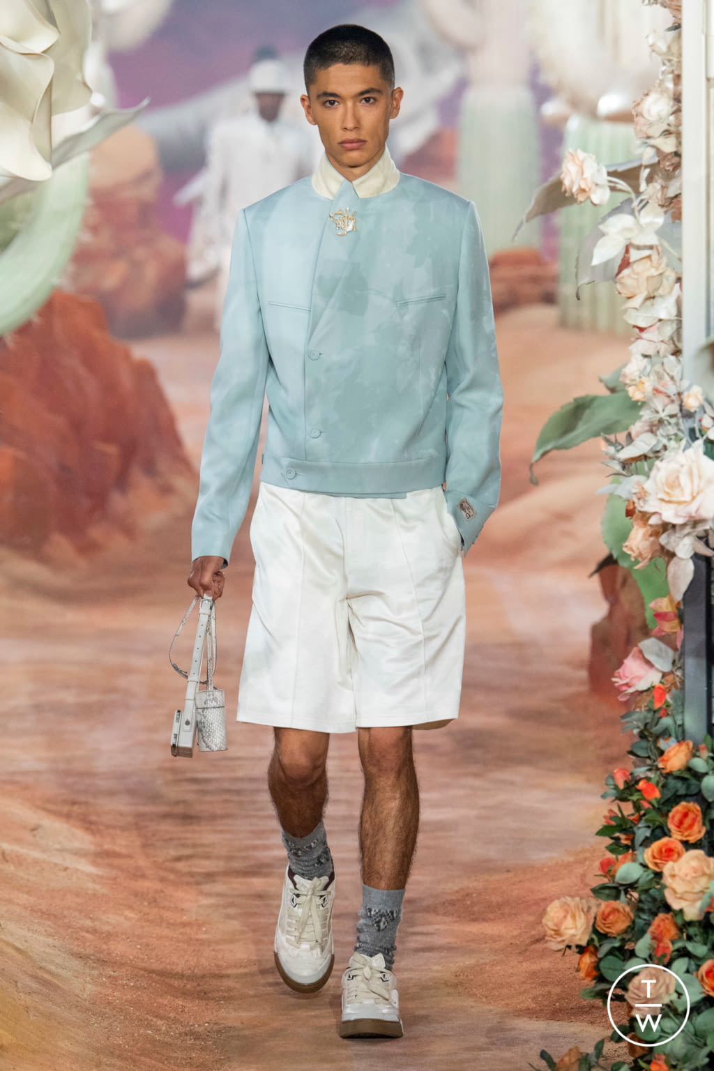 Fashion Week Paris Spring/Summer 2022 look 46 from the Dior Men collection 男装