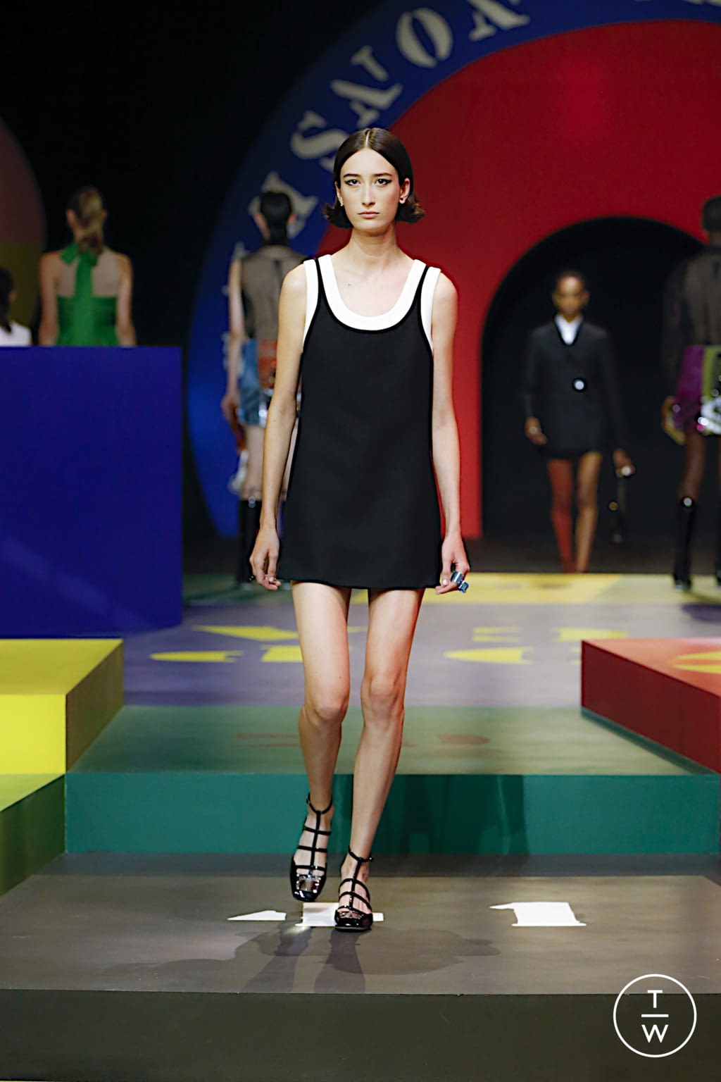 Fashion Week Paris Spring/Summer 2022 look 2 de la collection Christian Dior womenswear