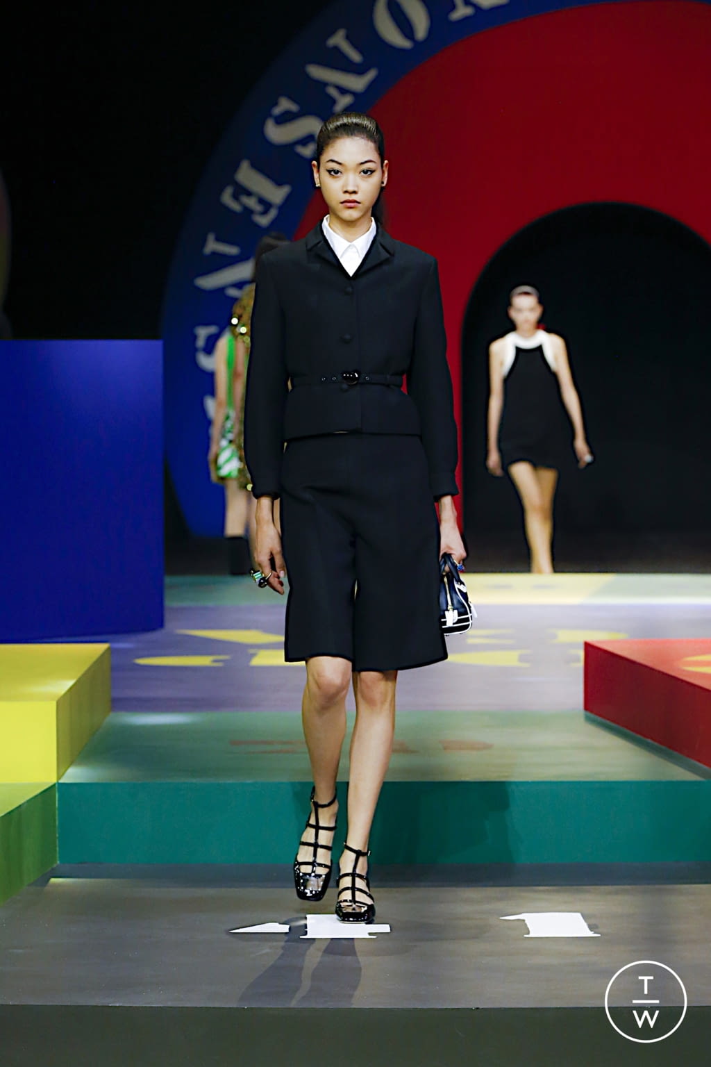 Fashion Week Paris Spring/Summer 2022 look 26 from the Christian Dior collection 女装
