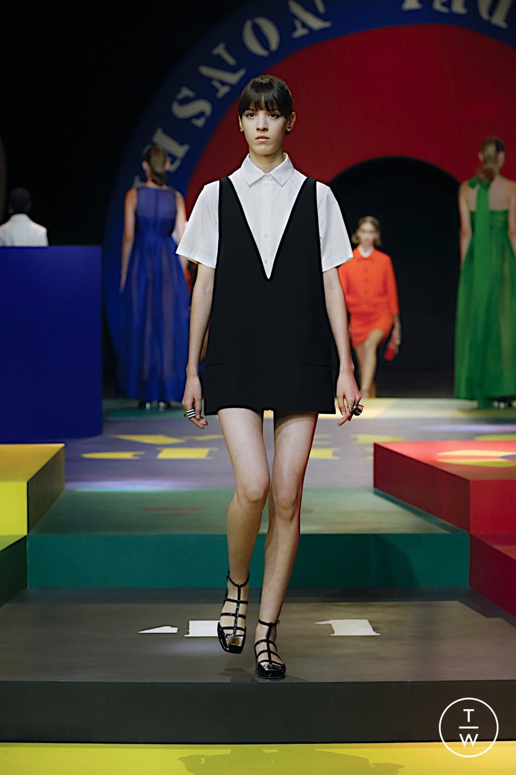 Fashion Week Paris Spring/Summer 2022 look 4 de la collection Christian Dior womenswear